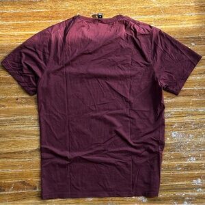 Lululemon Athletica Red Short Sleeve Tee